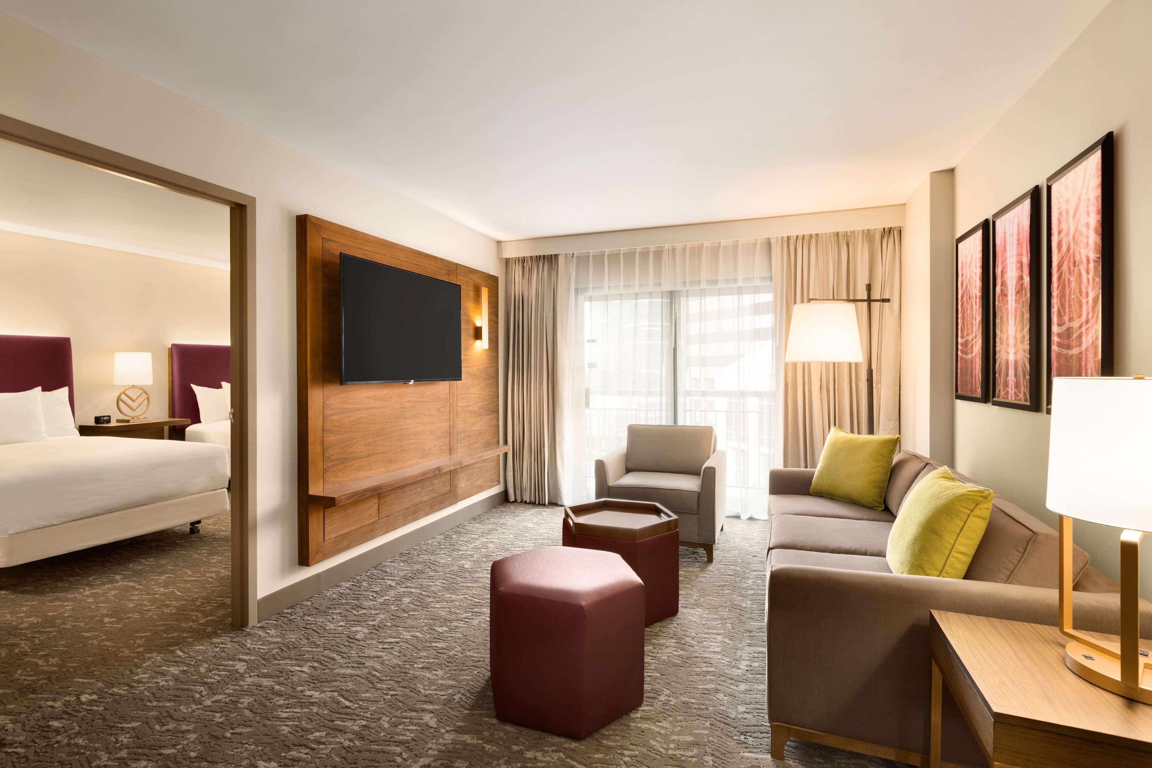Embassy Suites By Hilton Phoenix Downtown North Buitenkant foto