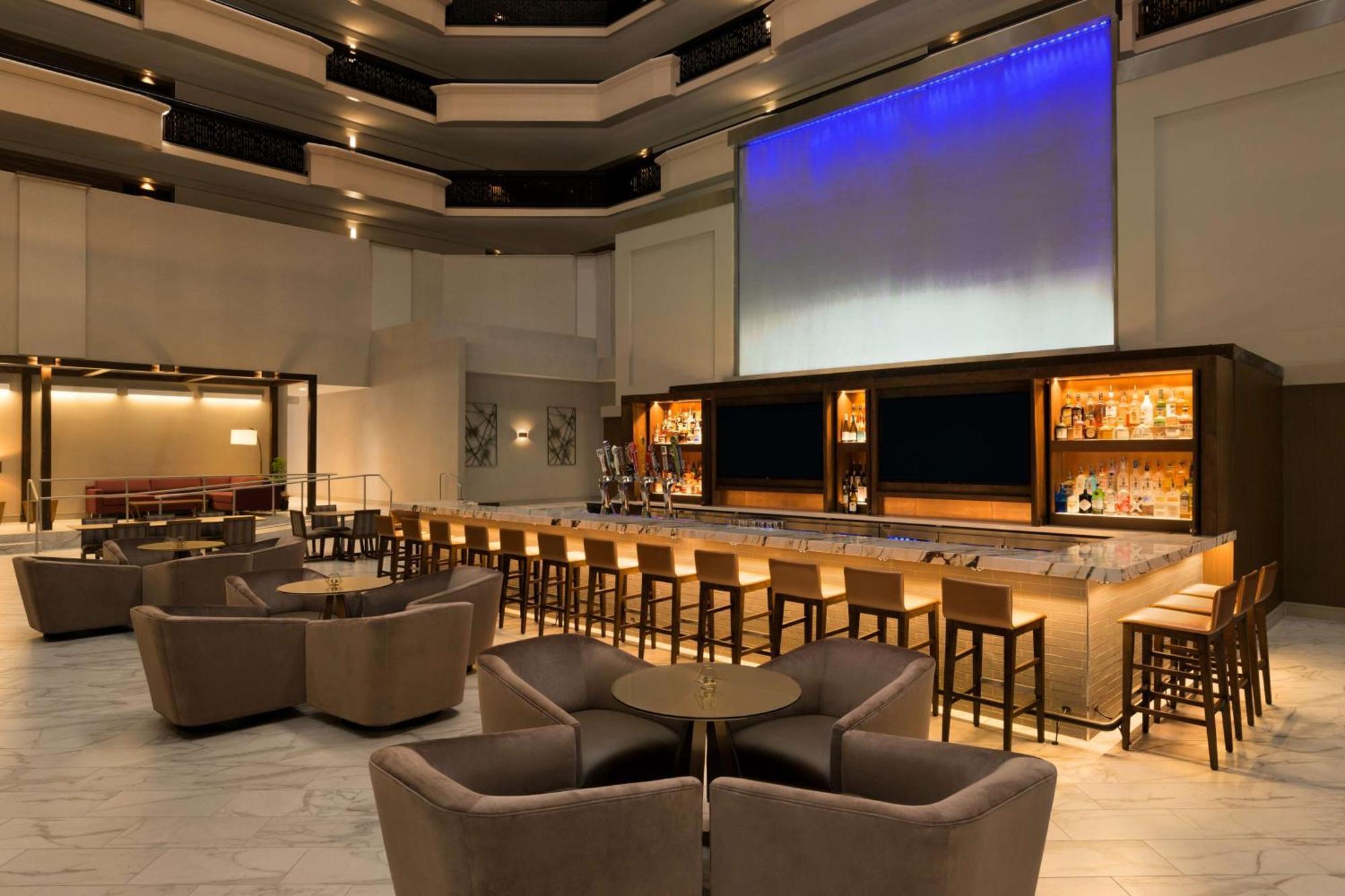 Embassy Suites By Hilton Phoenix Downtown North Buitenkant foto