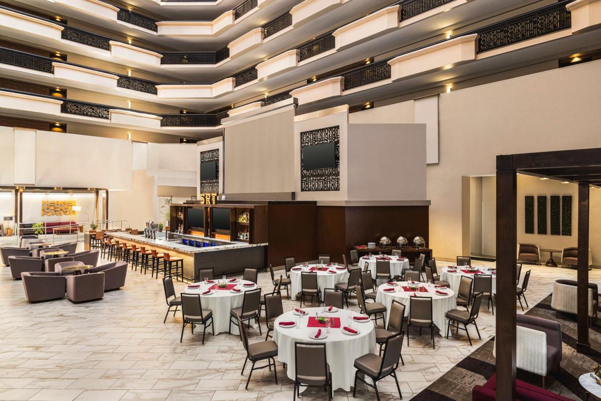 Embassy Suites By Hilton Phoenix Downtown North Buitenkant foto
